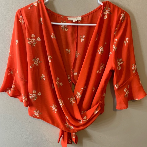 Crop blouse super cute - Picture 1 of 1